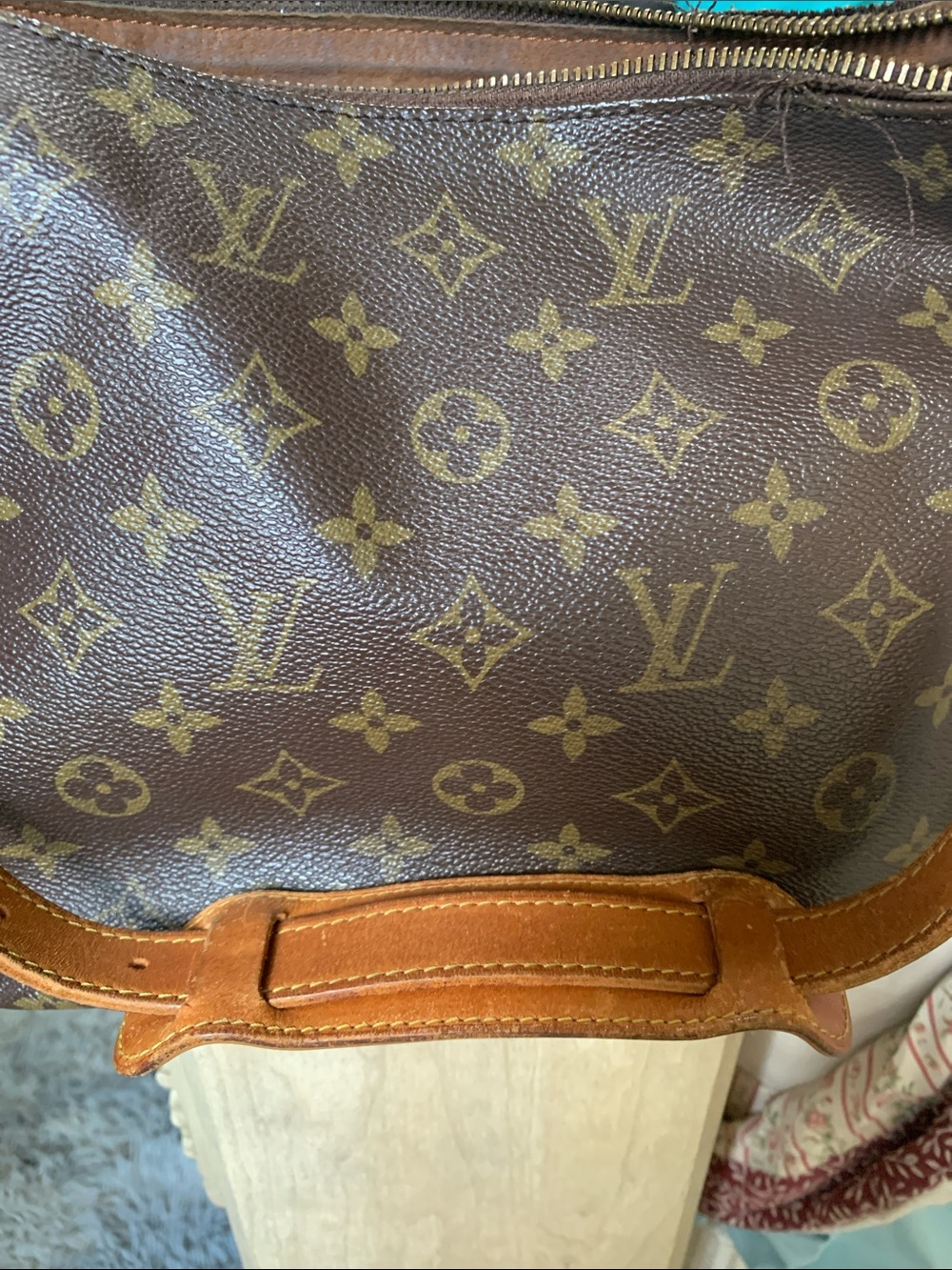 Louis Vuitton Monogram Canvas Shoulder Bag in Brown with Tan Trim with wear - Picture 13 of 14